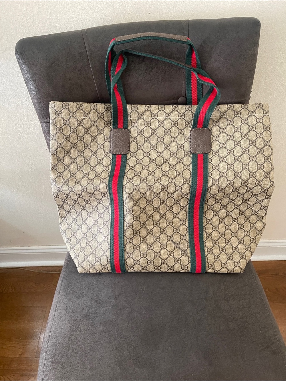 Large Gucci tote
